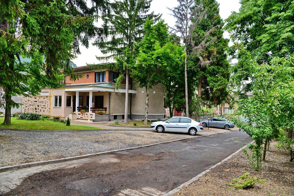 Casa Negustorului Hotel Deva Exterior photo