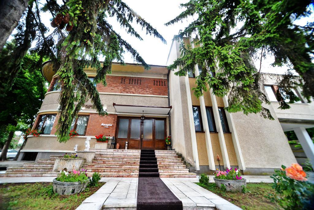 Casa Negustorului Hotel Deva Exterior photo